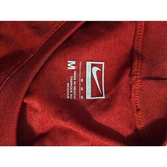 Nike sleeveless athletic shirt. Size M. - Picture 5 of 7